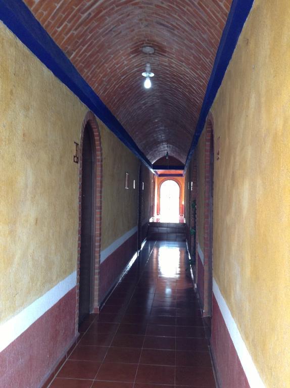 Hotel La Herradura Tecozautla Exterior foto