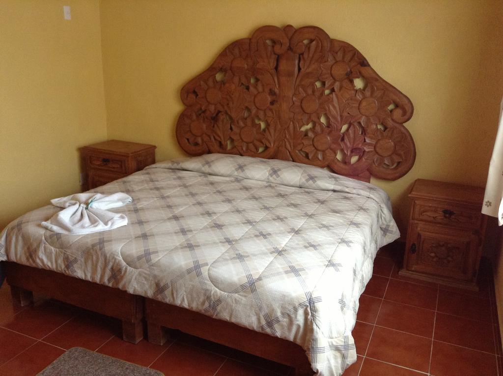 Hotel La Herradura Tecozautla Zimmer foto