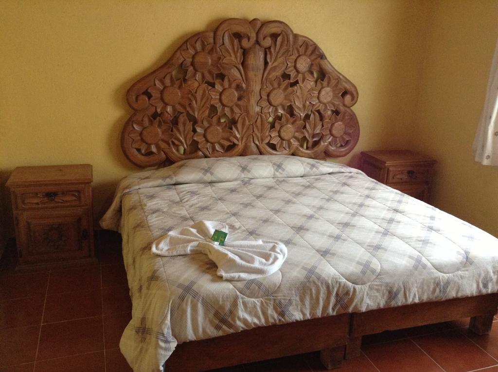 Hotel La Herradura Tecozautla Zimmer foto